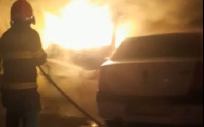 Incendiu violent la un service auto din Oradea