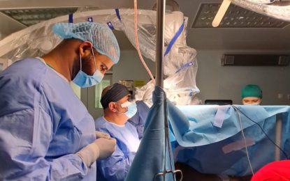 Intervenție neurochirurgicală cu pacientul conștient, în premieră la Spitalul Clinic Județean de Urgență Bihor