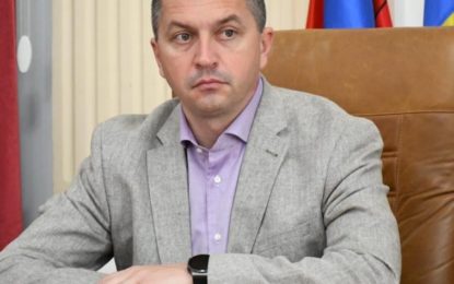 PSD Bihor cere demiterea Inspectorului Școlar General Horea Abrudan
