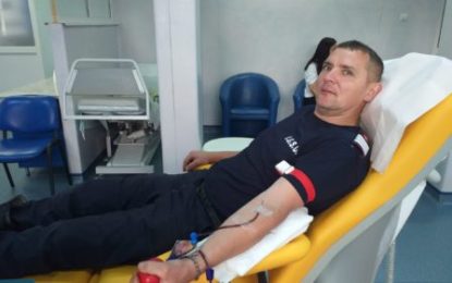 Pompierii bihoreni, medicii și asistenții UPU/SMURD Bihor au donat sânge în cadrul Campaniei “ÎMPREUNĂ SUSȚINEM VIAȚA!
