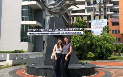 Două studente ale Universității din Oradea învață în Thailanda