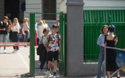 3009 absolvenţi ai clasei a VIII-a au fost admiși în învăţământul liceal de stat (anul școlar 2023 – 2024) în prima etapă de repartizare computerizată în județul Bihor