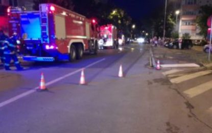 O persoană a fost salvată din incendiu, pe strada Grigore Ureche din Oradea