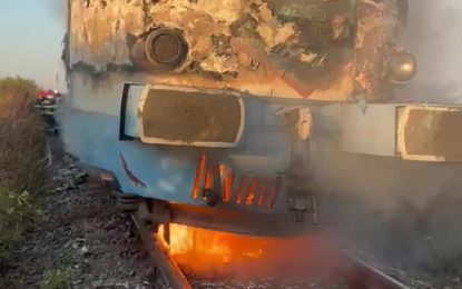 Incendiu la un tren de călători, în Bihor