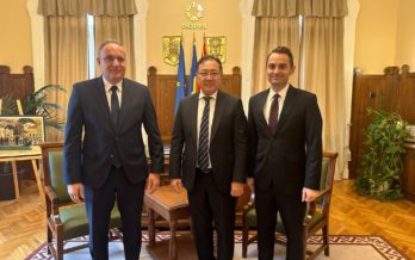 Ambasadorul Kazahstanului în România, vizită la Primăria Oradea