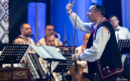 „România ne unește”, spectacol inedit de muzică folclorică
