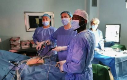 Adolescentă diagnosticată cu o boală rară, operată cu succes la Spitalul Clinic Județean de Urgență Bihor