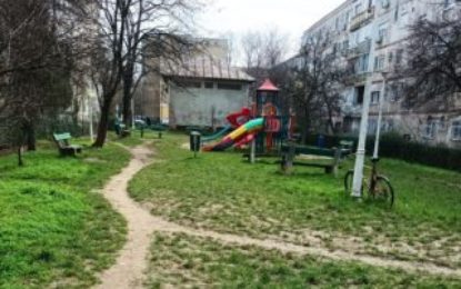 Locul de joacă din zona Blaise Pascal – Moldovei va fii desființat, la solicitarea asociației de proprietari