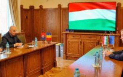 Primarul Florin Birta și președintele Ilie Bolojan l-au primit pe ambasadorul Ungariei
