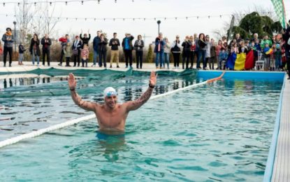 Sute de concurenți vor înota, la Oradea, într-o apă sub 5 grade în cadrul  Campionatului European de Înot în Ape Înghețate