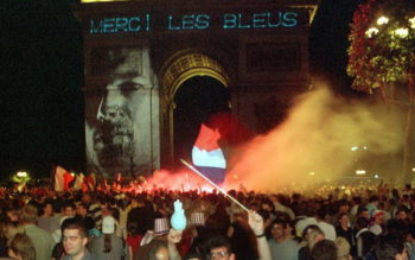 Când curcubeul însemna altceva: 25 de ani de când selecționata diversă a Franței a câștigat Cupa Mondială a Inimilor la fotbal