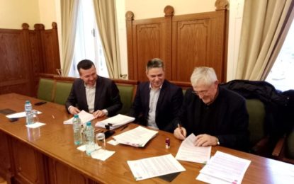 Continuă eficientizarea sistemului de termoficare a orașului: va fi modernizată sursa de producție a energiei termice și electrice din CET Oradea
