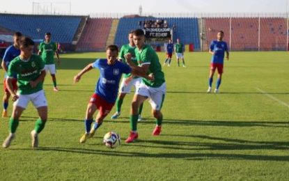 Fotbaliştii de la FC Bihor începe deplasările din judeţul Timiş, în acest weekend, cu jocul de la Peciu Nou
