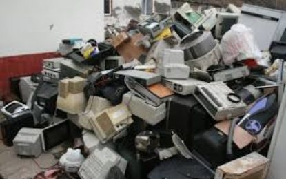 Sâmbătă, 6 aprilie, acțiunea lunară de colectare a deșeurilor electrice și electronice