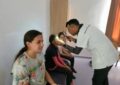 Consultaţii oftalmologice din partea dr. Ryan Bhageerutty pentru copiii din Centrul de Zi de pe Calea Clujului