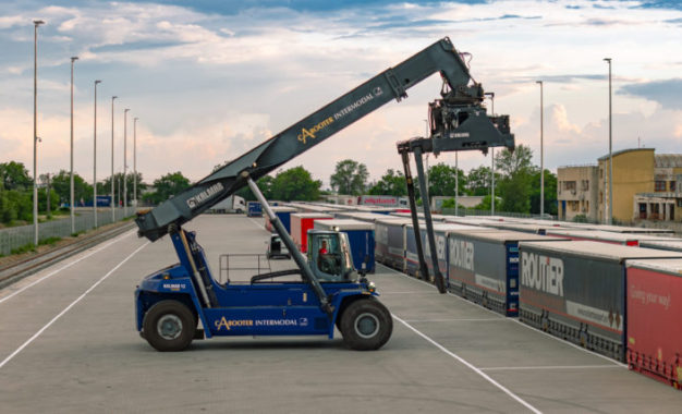 Deschiderea Terminalului Intermodal din Oradea – Un Nou Pas către Conectivitatea Europeană