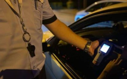 Cercetați penal, după ce au fost depistați de polițiști în trafic, în timp ce conduceau sub influența alcoolului
