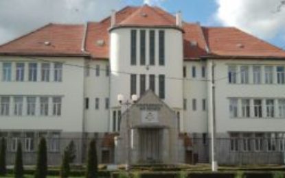 Universitatea din Oradea anunță mai multe locuri disponibile la programul de studii Informatică pentru anul universitar 2024-2025