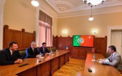 Ambasadorul Portugaliei, Paulo Cunha Alves, în vizită la Primăria Oradea