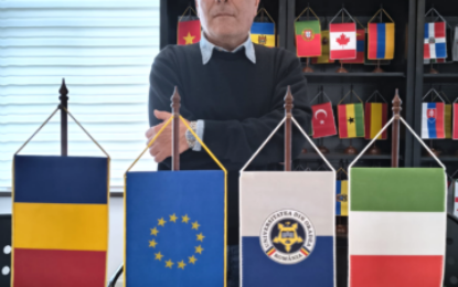 Prof. univ. Luca Zarrilli, „Ostilitatea localnicilor față de turismul transformat în mega-industrie este naturală”