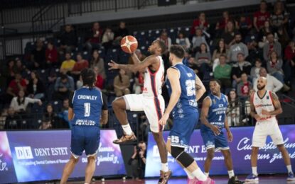 CSM CSU Oradea s-a calificat în semifinalele Ligii Naţionale de baschet, după ce a câştigat la Craiova, cu 65-60!